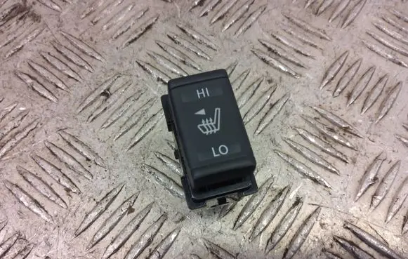 Nissan Leaf II (ZE1) Seat heating switch 22823K5
