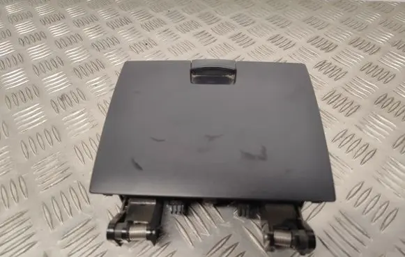 Hyundai Santa Fe Front trunk storage compartment 847452B000