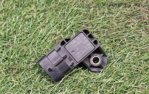 Ford Fiesta Air pressure sensor CV2A9F479AA 0261230334