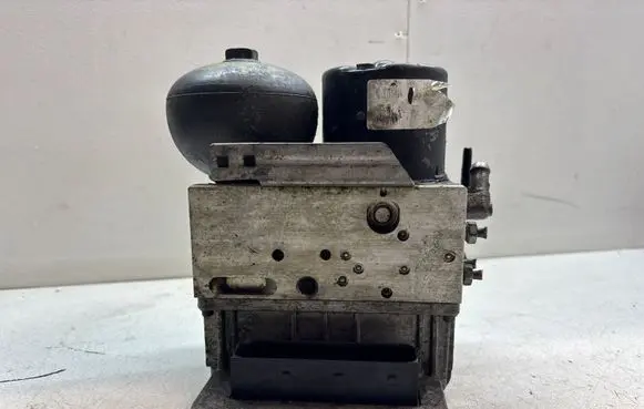 Mercedes-Benz E W211 ABS Pump A0054317912