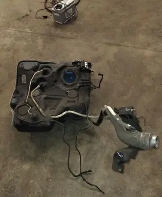 Audi A3 S3 8V Fuel tank 5Q0201022DL