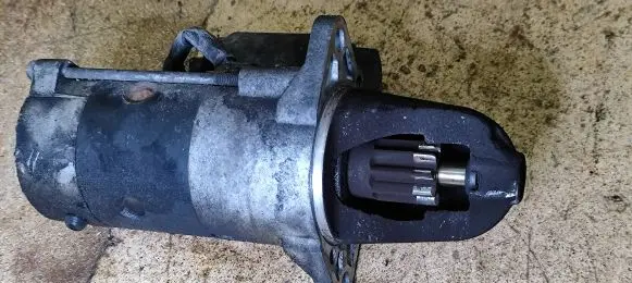 Subaru Impreza III Starter motor M002T89071 23300AA620 9Z23