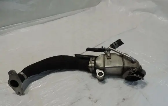 EGR valve cooler