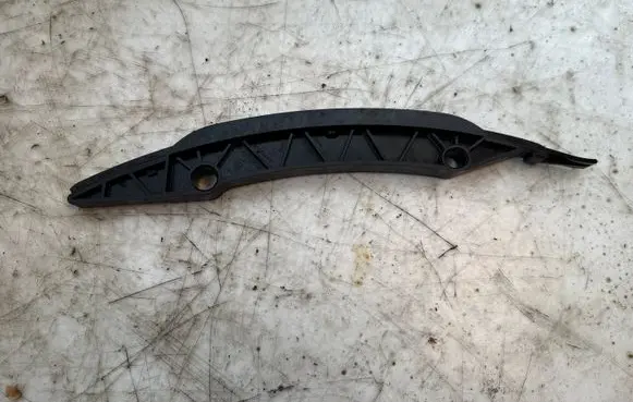BMW 7 G11 G12 Slide rail for timing chain 7594900