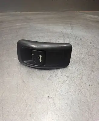 Peugeot 206 CC Other switches/knobs/shifts 9637116777 39520