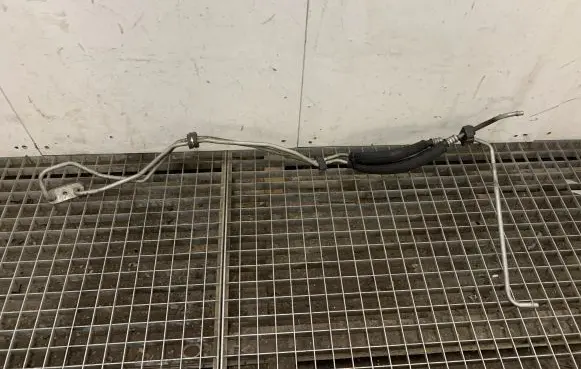 Chevrolet Camaro Air conditioning (A/C) pipe/hose