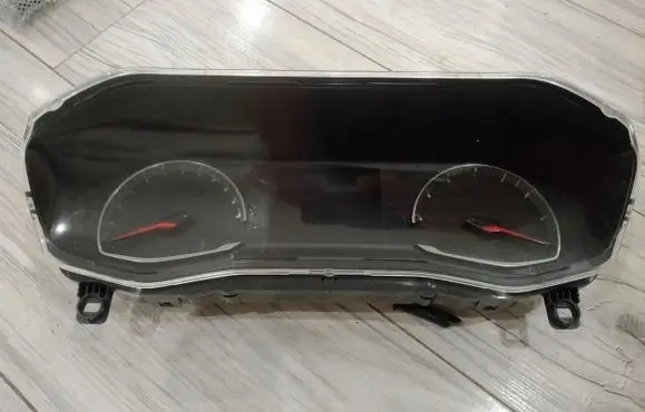 Peugeot 208 Speedometer (instrument cluster) 9836056380