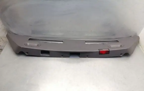 BMW 7 E65 E66 Tailgate/boot cover trim set 7007030 14884001 BS4428