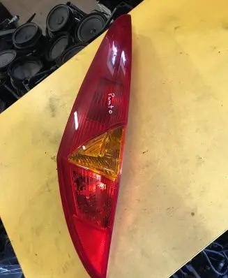 Fiat Punto (188) Rear/tail lights