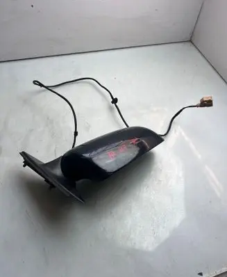 Audi A4 S4 B7 8E 8H Front door electric wing mirror 75755