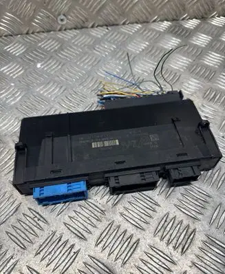 BMW 5 F10 F11 Comfort/convenience module 504d16f19 3076897600 106818