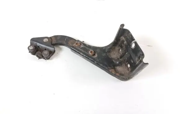 Mercedes-Benz Vito Viano W639 Sliding door lower roller guide/hinge A6397601747