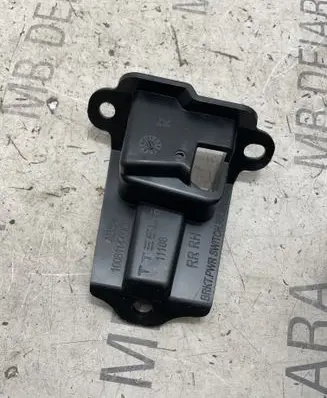 Tesla Model S Other rear door trim element 100811400C