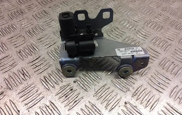 BMW 5 F10 F11 Tailgate window lock/catch/latch 7308831