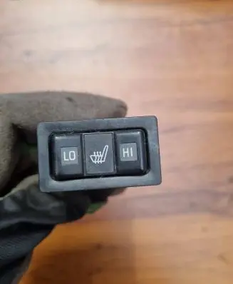 Toyota Corolla E80 Seat heating switch 448-0U07