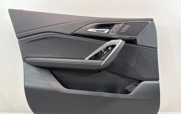 BMW X1 U11 Front door card panel trim 