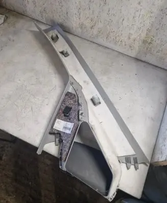 Mercedes-Benz Vito Viano W639 (A) pillar trim A6396904053