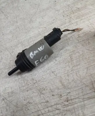 BMW 5 E60 E61 Windscreen/windshield washer pump 6934159 6934153 23557610