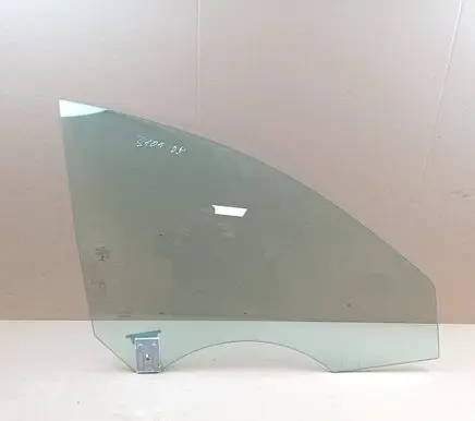 Mercedes-Benz CLA C117 X117 W117 Front door window glass four-door 43R00050