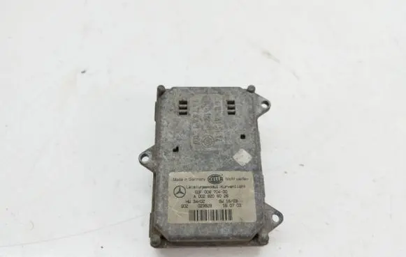 Mercedes-Benz E W211 Headlight ballast module Xenon A0028206026