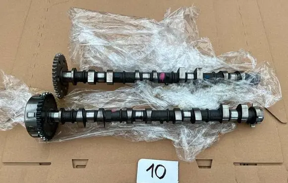 Ford Kuga III Camshaft LX6E6C524AA