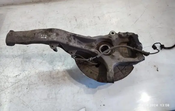 Jeep Grand Cherokee (WK) Front wheel hub