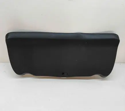 Tailgate trim
