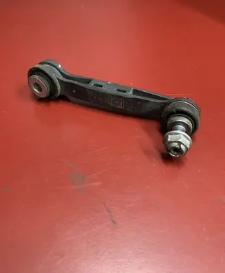 Rear anti-roll bar/stabilizer link