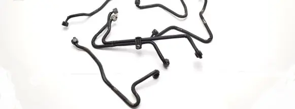 BMW 7 E38 Fuel injector supply line/pipe 