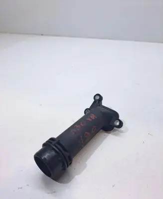 Coolant pipe/hose
