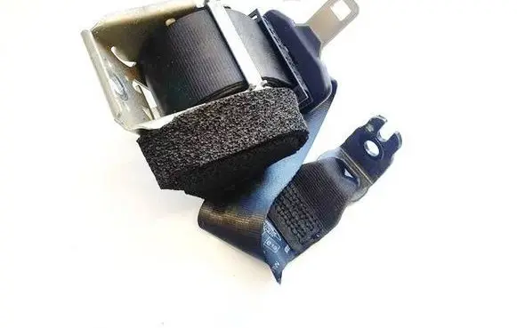Ford Kuga I Rear seatbelt 4M51A611868CC 33035173B
