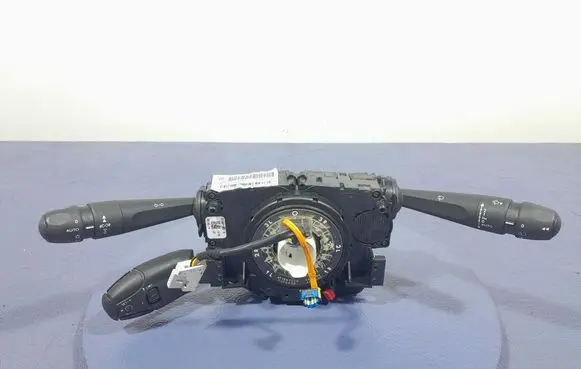 Peugeot 208 I Other switches/knobs/shifts 98081769ZD