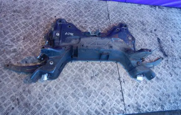 Citroen C4 I Front subframe