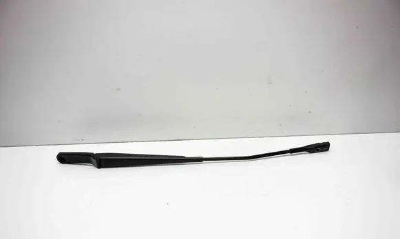 Audi Q3 8U Windshield/front glass wiper blade 8U1955408A