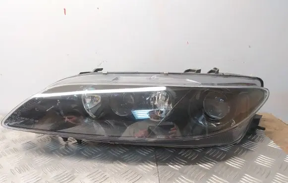 Mazda 6 Headlight/headlamp F014002472L