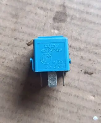 BMW X5 E53 Other relay 61366915327 6915327