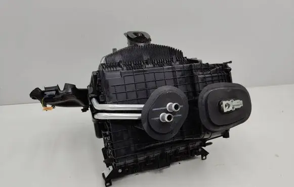 Ford Kuga III Electric car heater LV4BS018W12AA