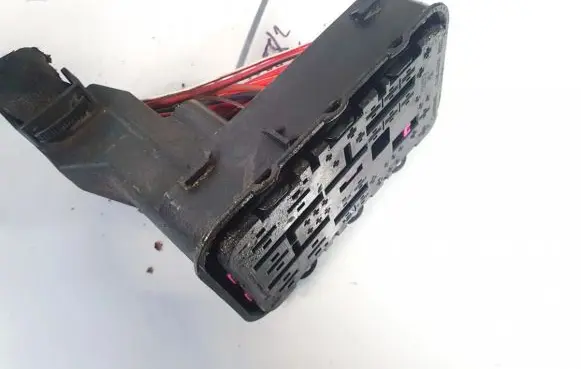 Volkswagen Golf V Fuse box set 15345261