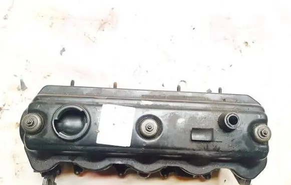 Volkswagen PASSAT B5 Engine head 028103373n