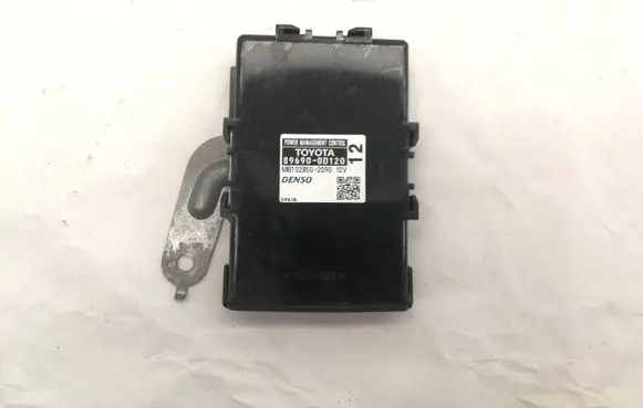 Toyota Yaris Other control units/modules 896900D120