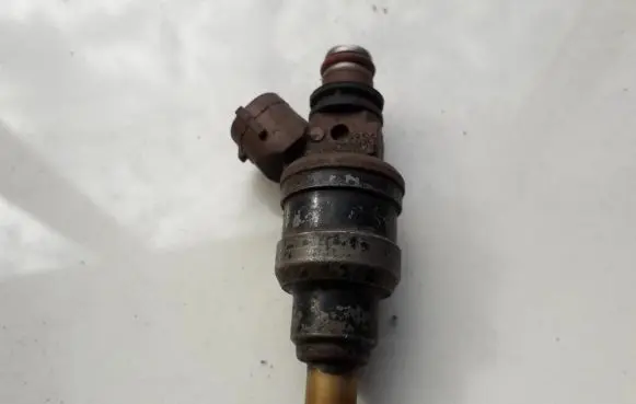 Mazda 323 Fuel injector INP482 INP-482