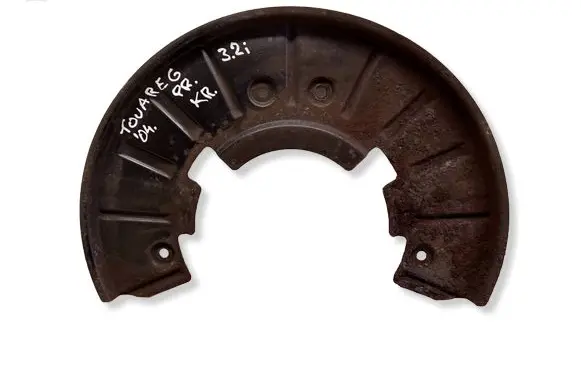 Volkswagen Touareg I Front brake disc dust cover plate 