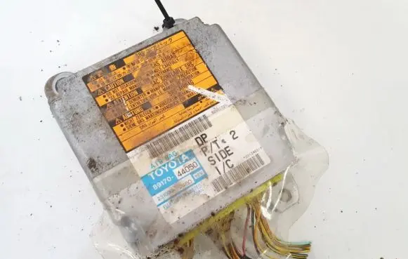 Toyota Avensis Verso Airbag control unit/module 8917044050 231000-2460
