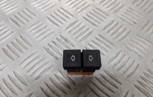 Citroen Xsara Picasso Electric window control switch