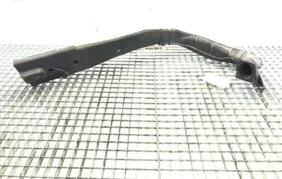 Land Rover Freelander 2 - LR2 Air intake hose/pipe 6G929A675BC