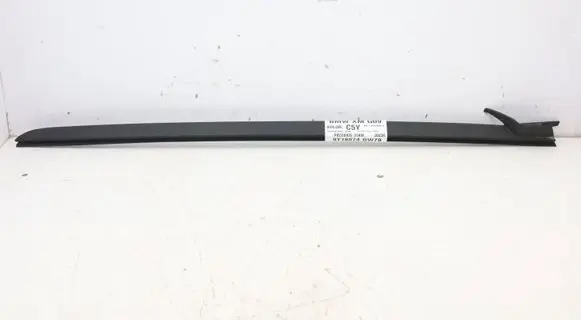BMW XM Windshield trim 9447359MWGK100626 9447359