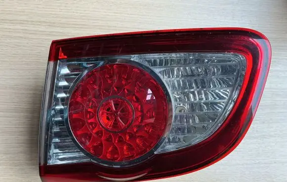 Hyundai Santa Fe Tailgate rear/tail lights 924062B5