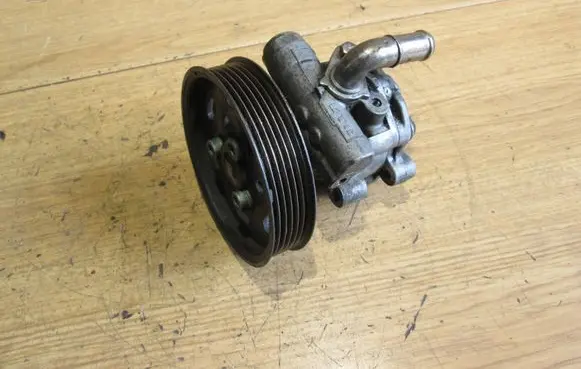 Audi A3 S3 8L Power steering pump 1J0422154B