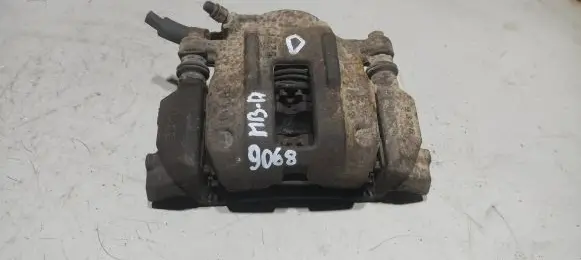 Mercedes-Benz A W176 Front brake caliper
