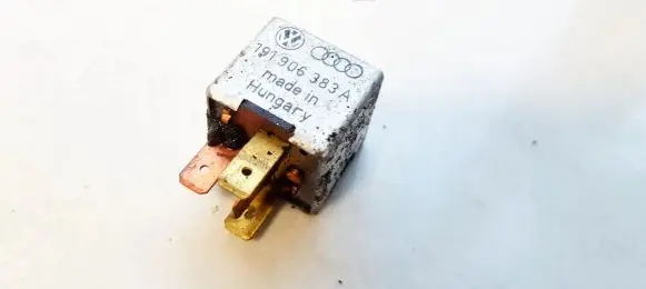 Volkswagen Golf III Other relay 191906383A